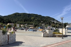 Sadamast-linnale-Benitses-Corfu