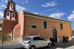 Corfu-Town-kirikuke-linnas